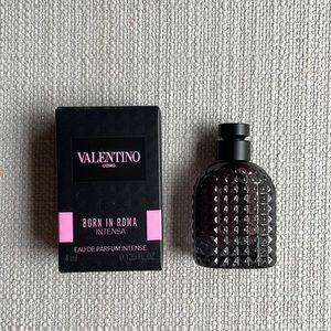 Valentino Uomo Born In Roma Intensa 4ml miniature fragrance
